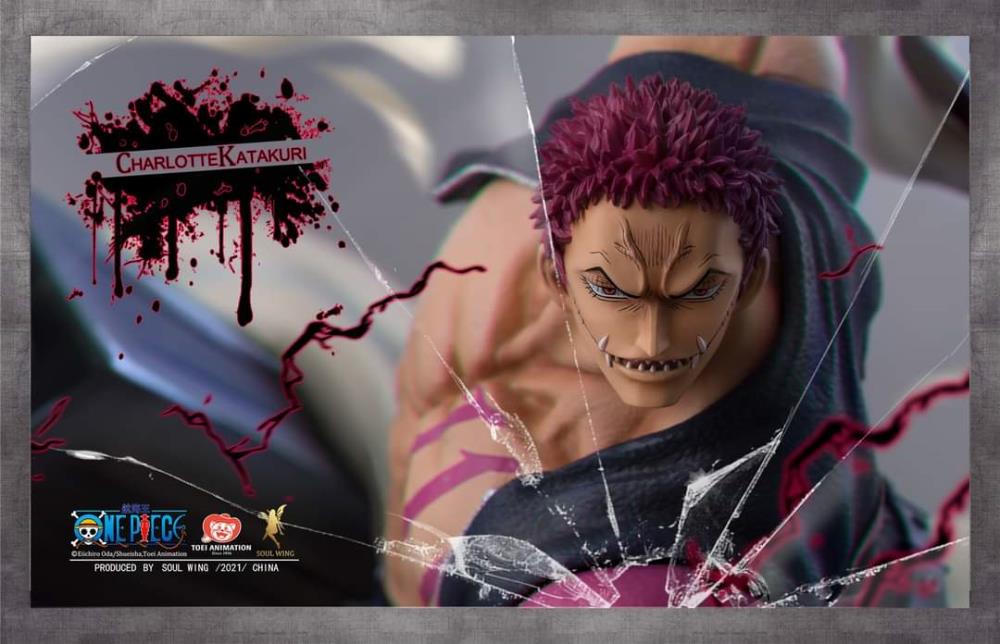 One Piece Charlotte Katakuri 1/4 Scale Statue Gallery Image 9