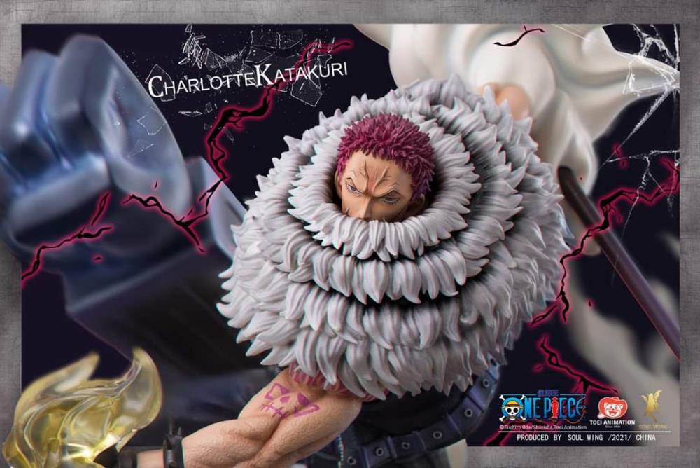 One Piece Charlotte Katakuri 1/4 Scale Statue Gallery Image 8