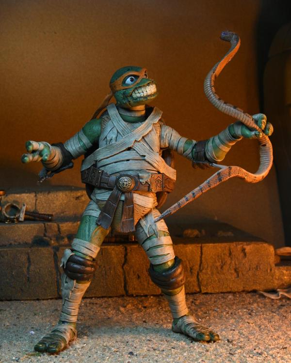 TMNT ミケランジェロ フランケン　ユニバーサルモンスター　タートルズ Amazon.com: Unviersal Monsters x Teenage Mutant Ninja Turtles