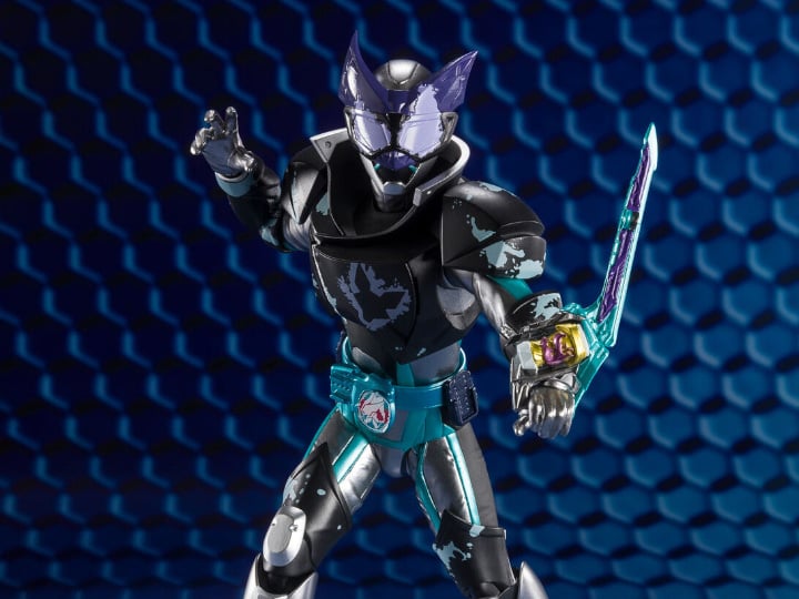 Kamen Rider Revice S.H.Figuarts Kamen Rider Evil (Bat Genome