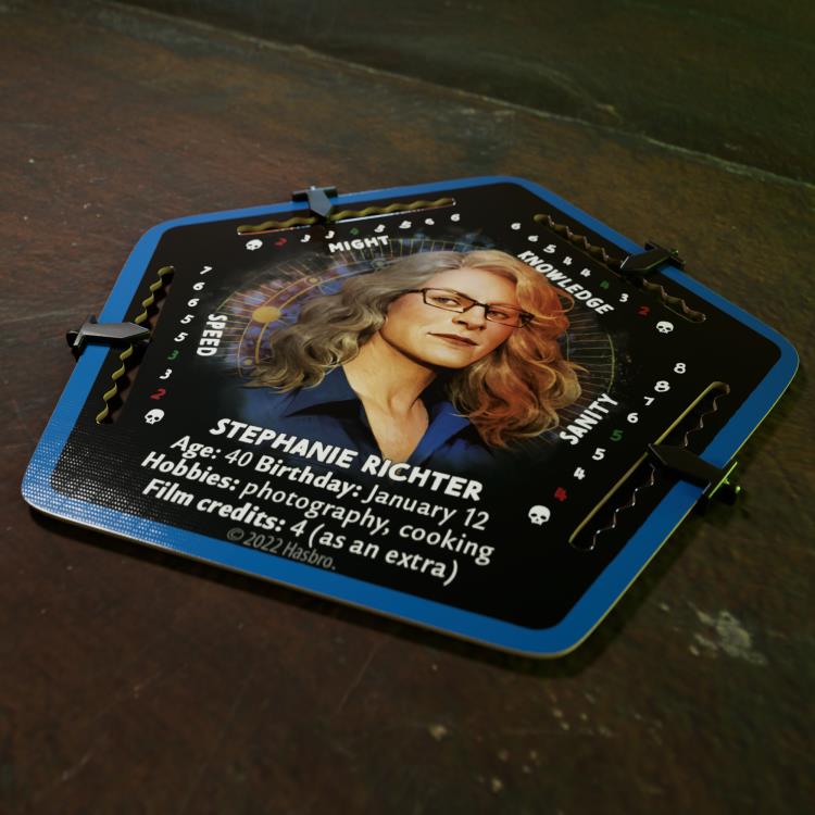 Betrayal at House on the Hill Board Game (Third Edition) Gallery Image 15