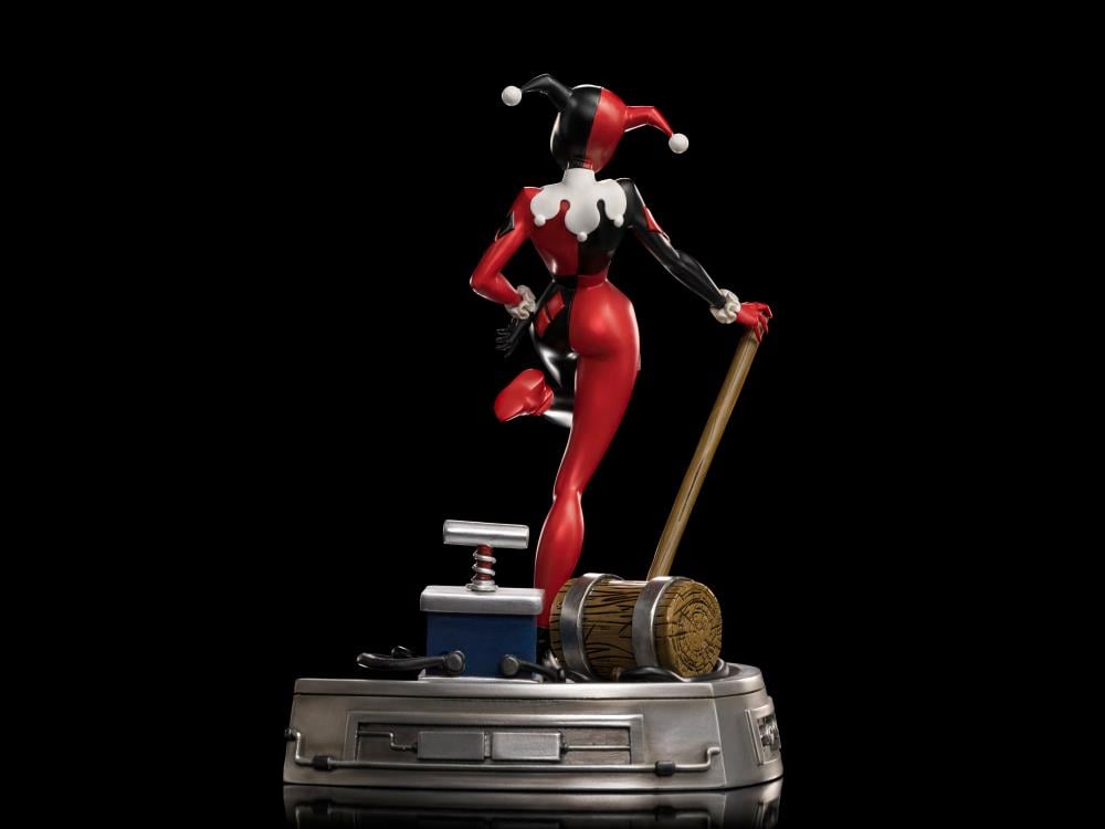 Batman: The Animated Series Harley Quinn 1/10 Art Scale Limited Edition Statue Gallery Image 6