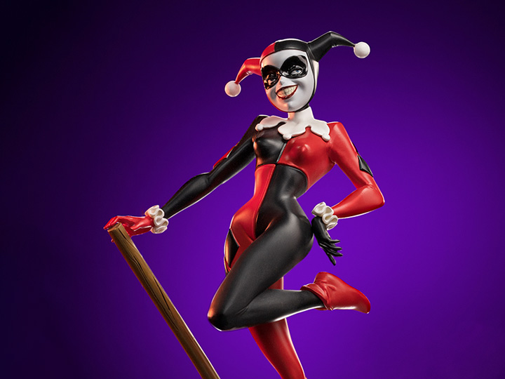 Batman: The Animated Series Harley Quinn 1/10 Art Scale Limited Edition Statue Gallery Image 1