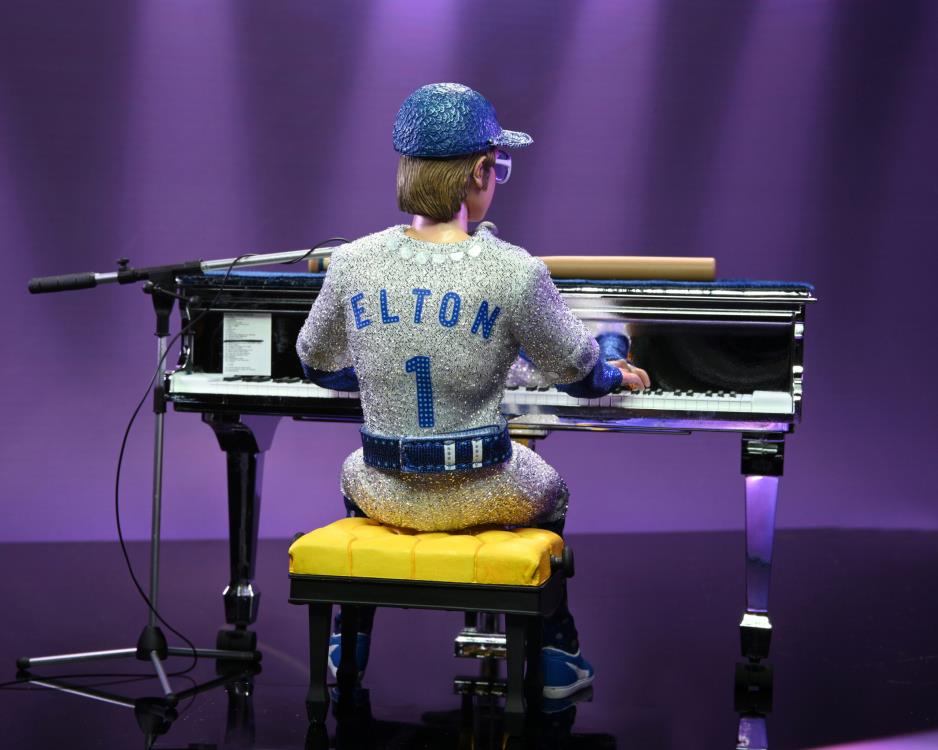 Elton John (Live 1975) Clothed Figure Gallery Image 13