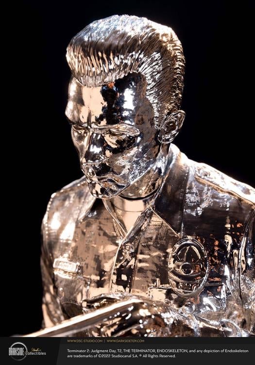 Terminator 2: Judgement Day T-1000 30th Anniversary (Liquid Metal) 1/3 Scale Limited Edition Statue Gallery Image 11