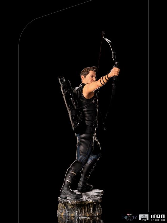 The Infinity Saga Battle Diorama Series Hawkeye (Battle of New York) 1/10 Art Scale Limited Edition Statue Gallery Image 6
