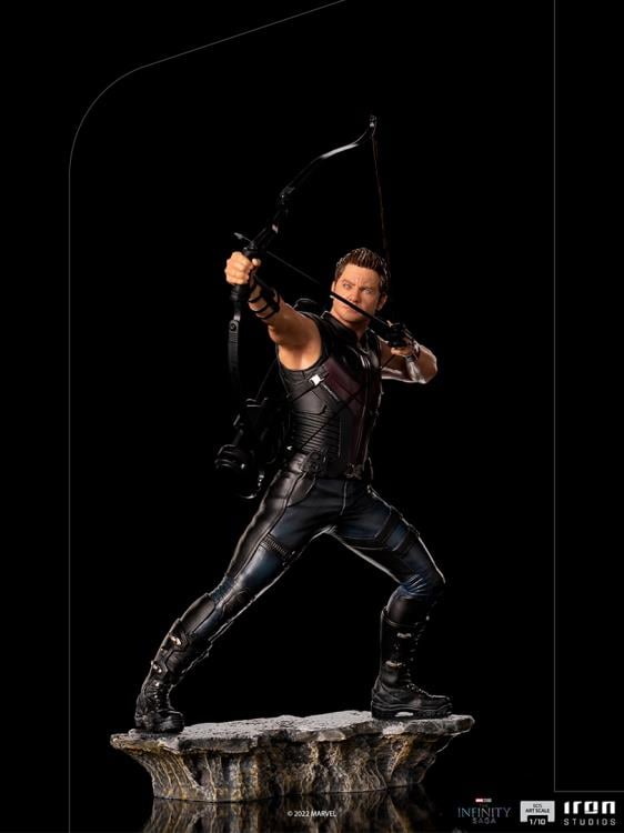 The Infinity Saga Battle Diorama Series Hawkeye (Battle of New York) 1/10 Art Scale Limited Edition Statue Gallery Image 4