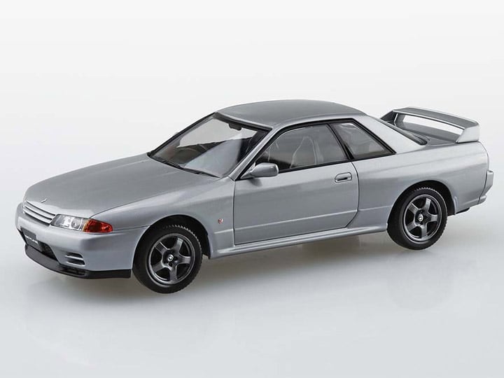 Nissan Skyline GT-R R32 (Spark Silver) 1/32 Scale Model Kit (14-D)