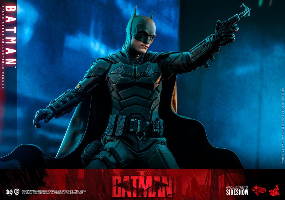 The Batman MMS638 Batman 1/6th Scale Collectible Figure