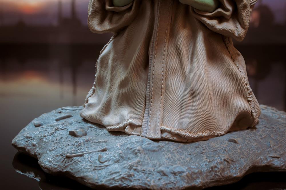 The Mandalorian Milestones The Child with Soup 1/2 Scale Limited Edition Statue Gallery Image 9