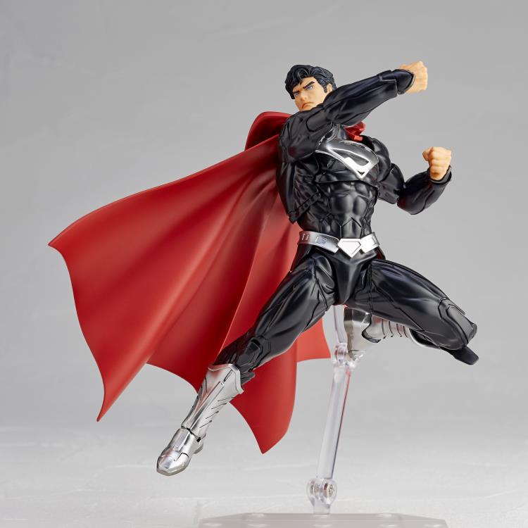 DC Comics: The New 52 Amazing Yamaguchi Revoltech No.027EX Superman (Black Suit) Action Figure Gallery Image 6