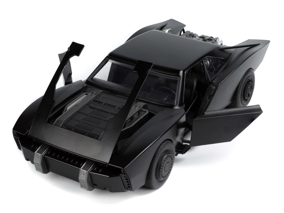 The Batman Hollywood Rides Die Cast 1/18 Scale Batmobile with Batman