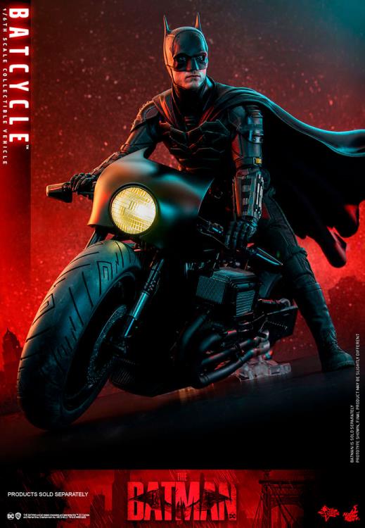 The Batman MMS642 Batcycle 1/6th Scale Collectible Vehicle Gallery Image 16