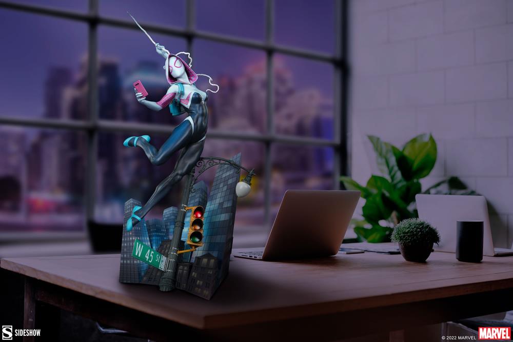 Marvel Premium Format Ghost-Spider (Spider-Gwen) Statue Gallery Image 13