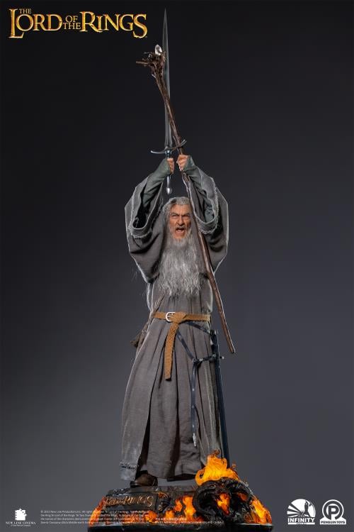 The Lord of the Rings Master Forge Series Gandalf the Gray (Ultimate Edition) 1/2 Scale Limited Edition Statue Gallery Image 3