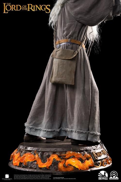 The Lord of the Rings Master Forge Series Gandalf the Gray (Ultimate Edition) 1/2 Scale Limited Edition Statue Gallery Image 14