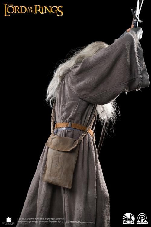 The Lord of the Rings Master Forge Series Gandalf the Gray (Ultimate Edition) 1/2 Scale Limited Edition Statue Gallery Image 12
