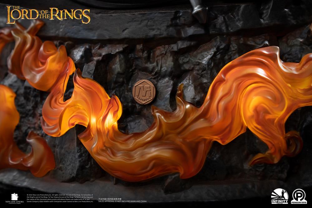 The Lord of the Rings Master Forge Series Gandalf the Gray (Ultimate Edition) 1/2 Scale Limited Edition Statue Gallery Image 20