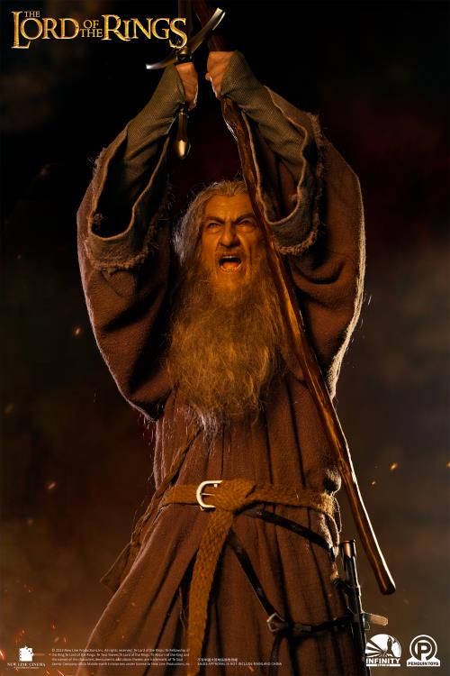 The Lord of the Rings Master Forge Series Gandalf the Gray (Ultimate Edition) 1/2 Scale Limited Edition Statue Gallery Image 24