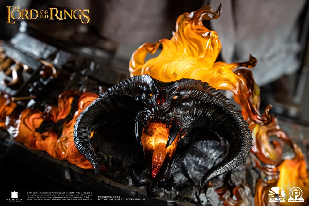 The Lord of the Rings Master Forge Series Gandalf the Gray (Ultimate Edition) 1/2 Scale Limited Edition Statue Gallery Image 18