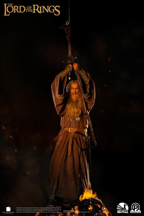 The Lord of the Rings Master Forge Series Gandalf the Gray (Ultimate Edition) 1/2 Scale Limited Edition Statue Gallery Image 21