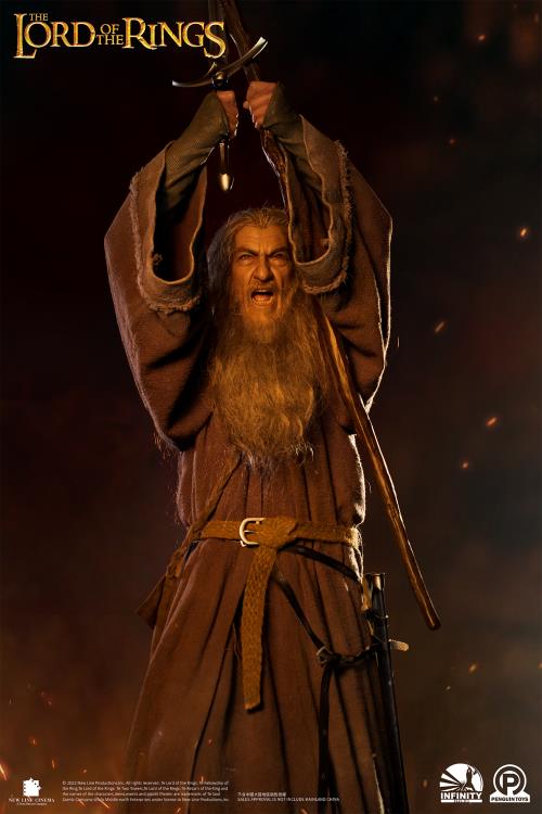The Lord of the Rings Master Forge Series Gandalf the Gray (Ultimate Edition) 1/2 Scale Limited Edition Statue Gallery Image 23