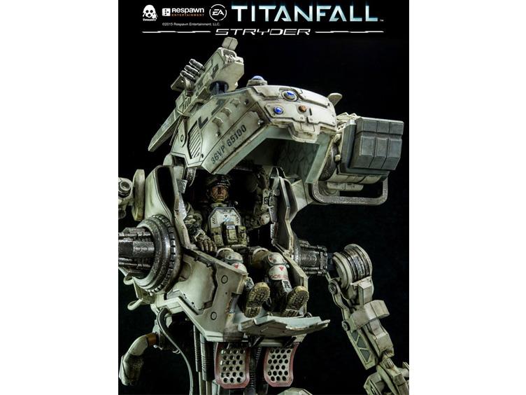 20" Titanfall IMC Stryder With 6" Pilot Figure Gallery Image 3