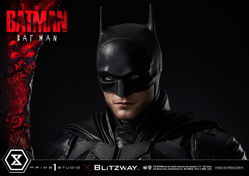 The Batman Museum Masterline Batman 1/3 Scale Statue (With Bonus) Gallery Image 19