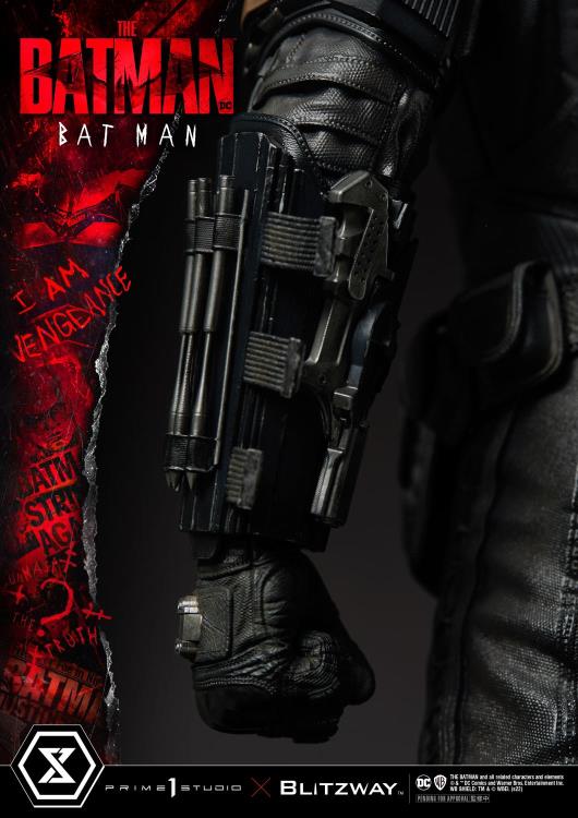 The Batman Museum Masterline Batman 1/3 Scale Statue (With Bonus) Gallery Image 32