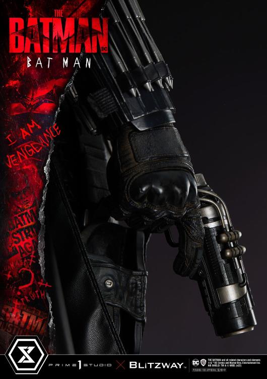 The Batman Museum Masterline Batman 1/3 Scale Statue (With Bonus) Gallery Image 28