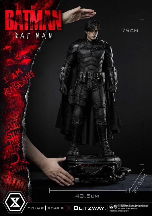 The Batman Museum Masterline Batman 1/3 Scale Statue (With Bonus) Gallery Image 13
