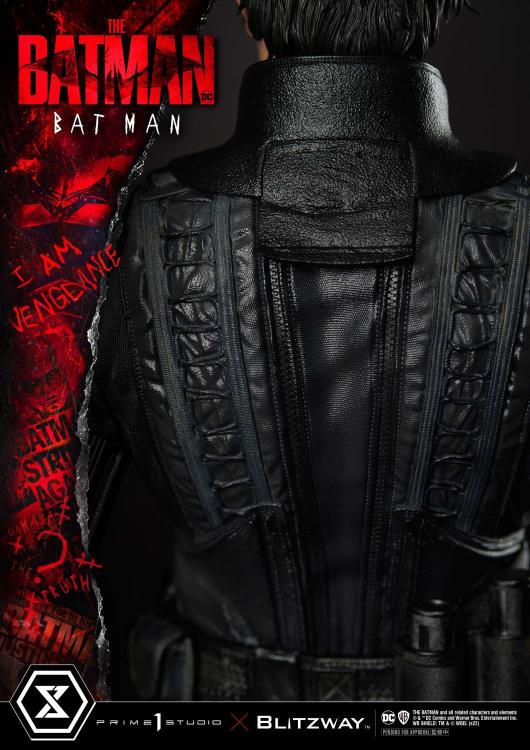 The Batman Museum Masterline Batman 1/3 Scale Statue (With Bonus) Gallery Image 33
