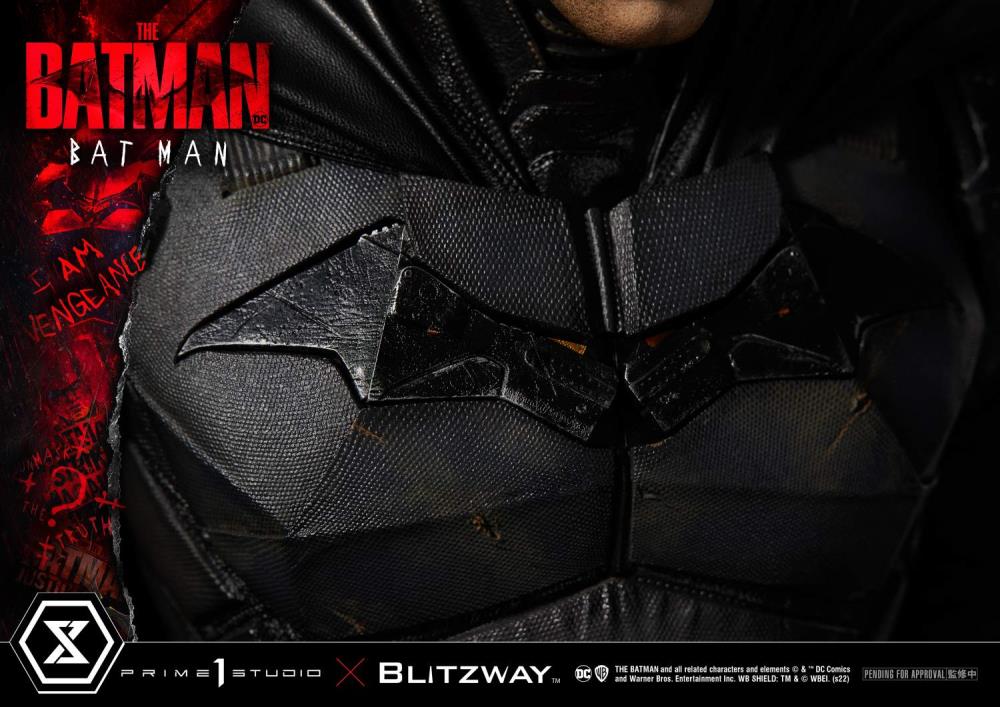 The Batman Museum Masterline Batman 1/3 Scale Statue (With Bonus) Gallery Image 42