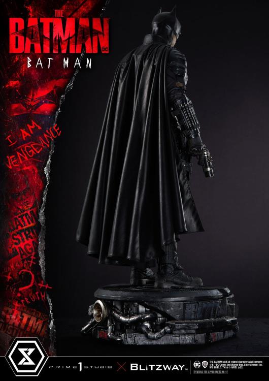 The Batman Museum Masterline Batman 1/3 Scale Statue (With Bonus) Gallery Image 7