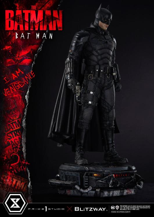 The Batman Museum Masterline Batman 1/3 Scale Statue (With Bonus) Gallery Image 8