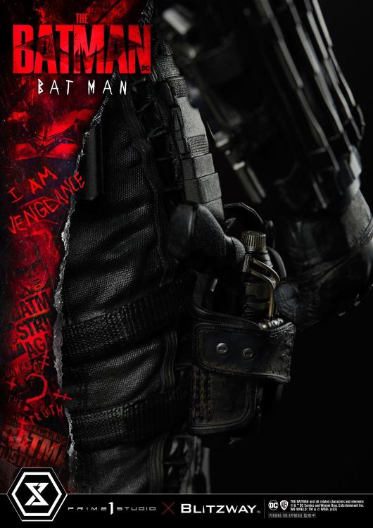 The Batman Museum Masterline Batman 1/3 Scale Statue (With Bonus) Gallery Image 29