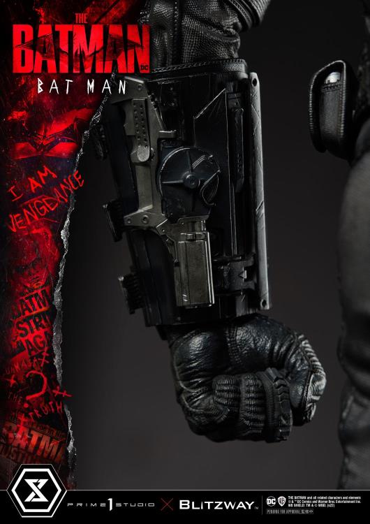 The Batman Museum Masterline Batman 1/3 Scale Statue (With Bonus) Gallery Image 31