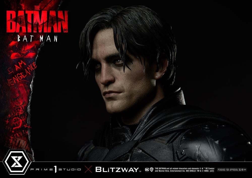 The Batman Museum Masterline Batman 1/3 Scale Statue (With Bonus) Gallery Image 20