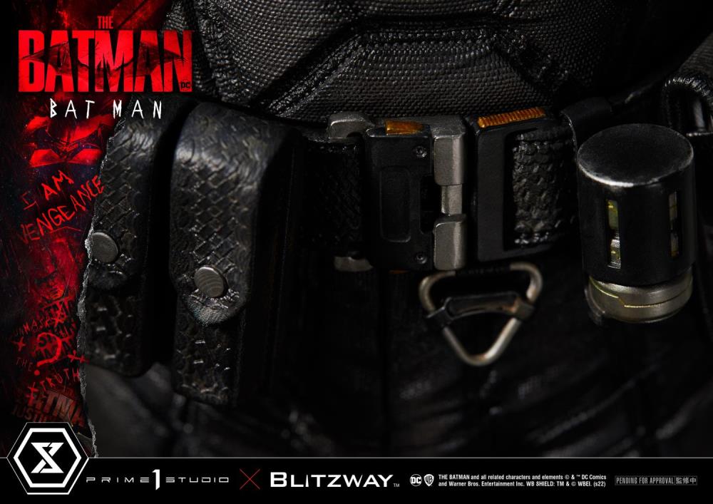 The Batman Museum Masterline Batman 1/3 Scale Statue (With Bonus) Gallery Image 43