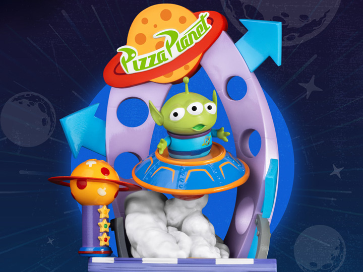 Toy Story D-Stage DS-109 Alien Racing Car Statue Gallery Image 1