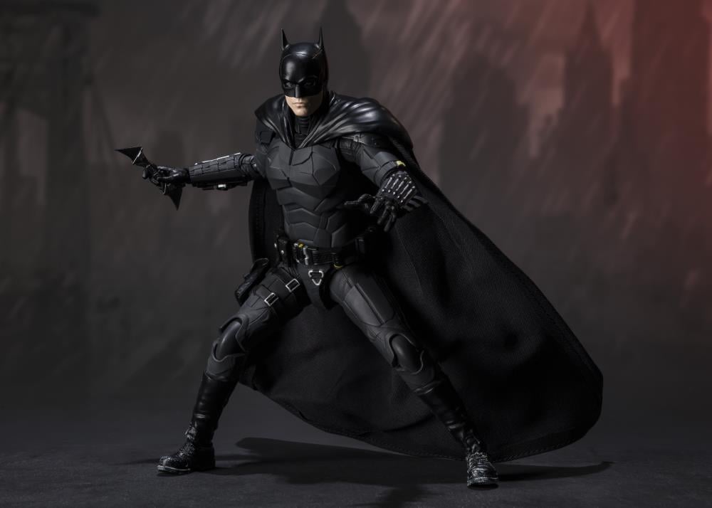The Batman S.H.Figuarts Batman Action Figure Gallery Image 5