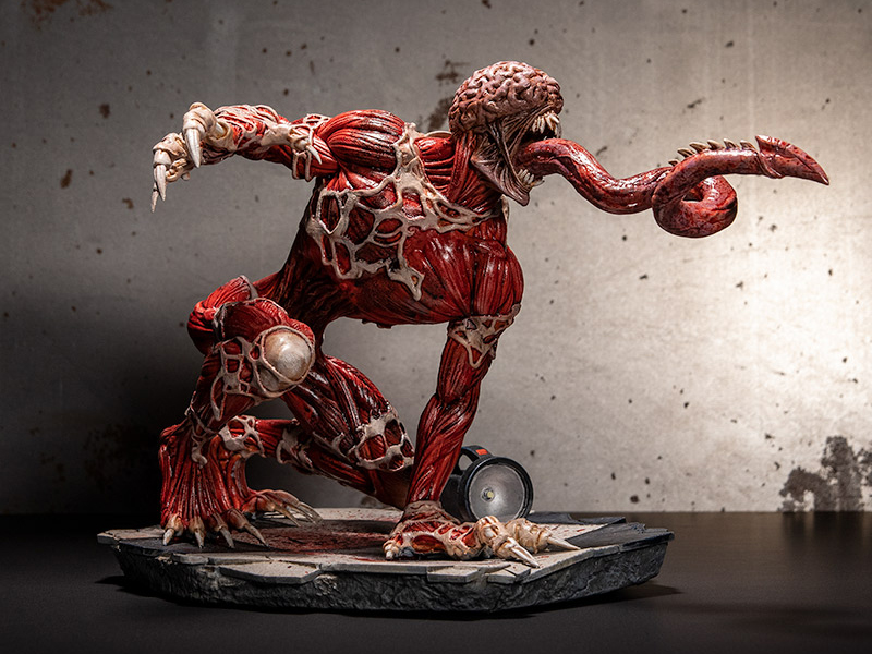 Resident Evil Licker Statue Gallery Image 6