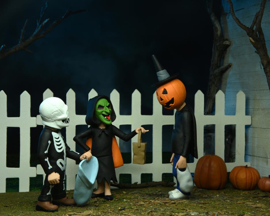 Halloween III: Season of the Witch Toony Terrors Trick or Treaters Three-Pack Gallery Image 3