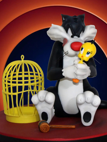 Looney Tunes Tweety Bird & Sylvester 1/6 Scale Limited Edition Diorama Gallery Image 2