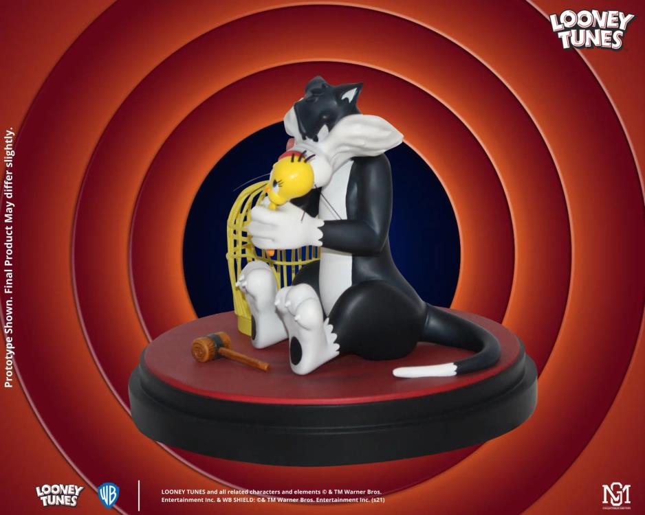 Looney Tunes Tweety Bird & Sylvester 1/6 Scale Limited Edition Diorama Gallery Image 4