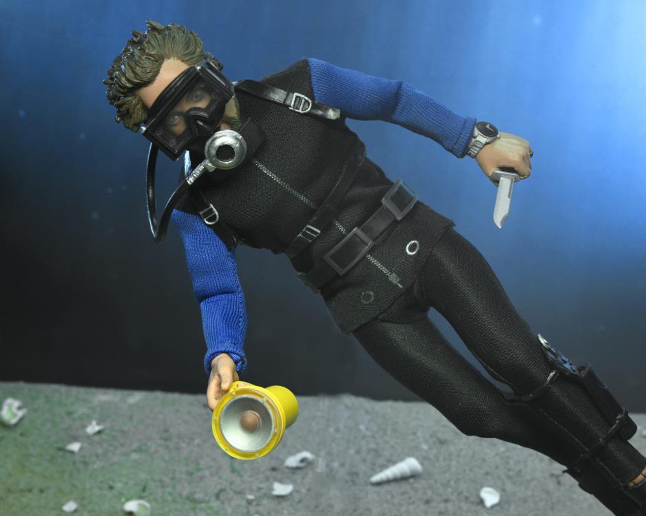 Jaws Hooper (Shark Cage) Figure Gallery Image 14