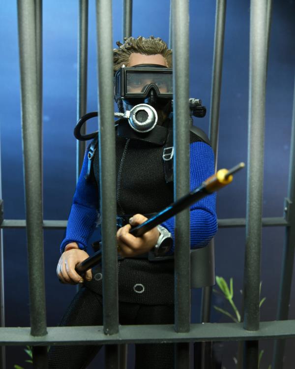 Jaws Hooper (Shark Cage) Figure Gallery Image 9