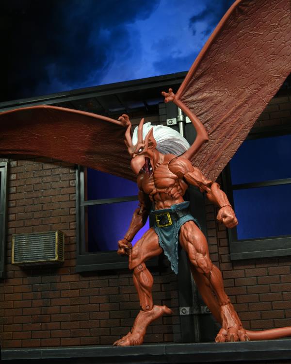 Disney's Gargoyles Ultimate Brooklyn Action Figure Gallery Image 12