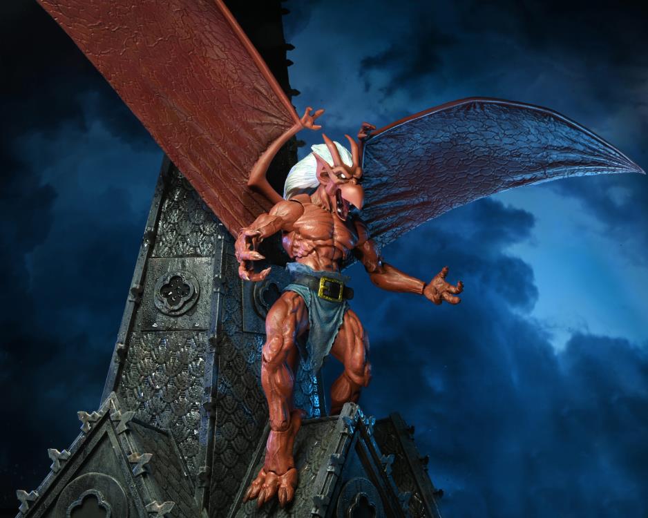 Disney's Gargoyles Ultimate Brooklyn Action Figure Gallery Image 4