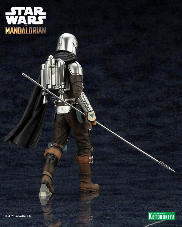 The Mandalorian ArtFX+ The Mandalorian & Grogu with Beskar Staff Statue Gallery Image 6